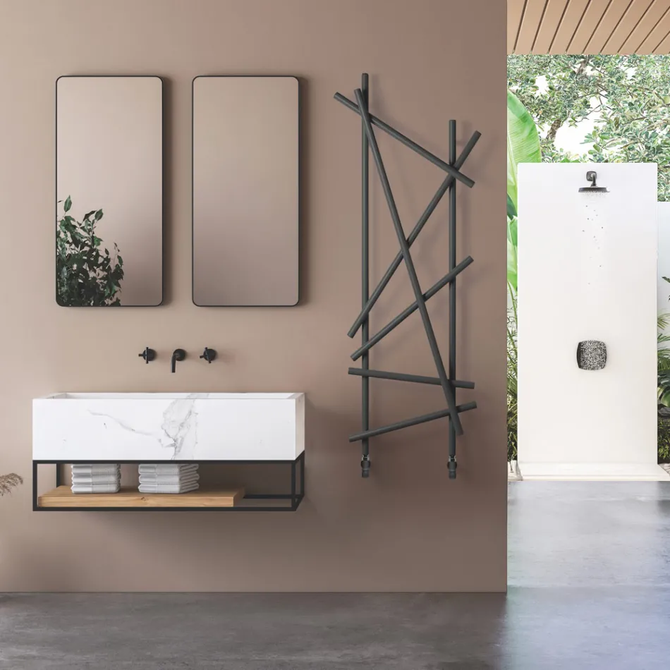 Steel Hydraulic Radiator with Round Section Pipes Made in Italy - Random Viadurini