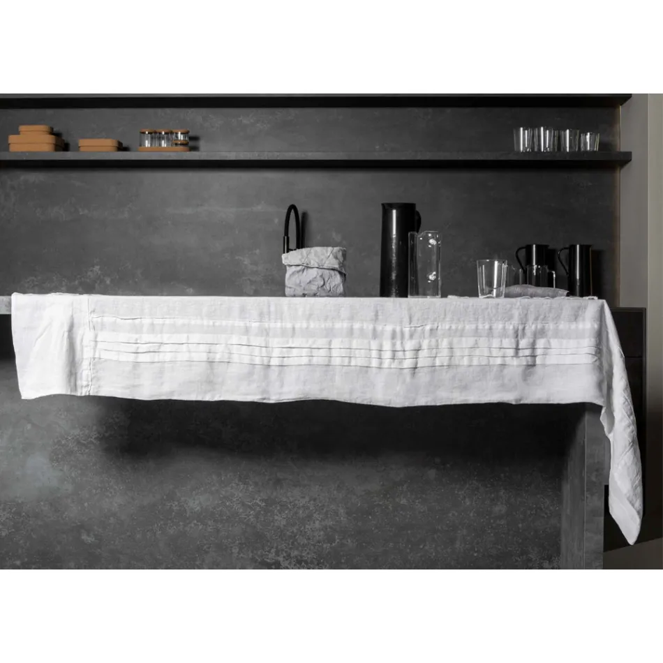 White Linen Tablecloth with Italian Luxury Pleated Border - Tippel Viadurini