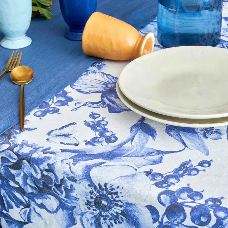 Printed and Garment-Wash Linen Tablecloth with a Lush Floral Design - Caress Viadurini