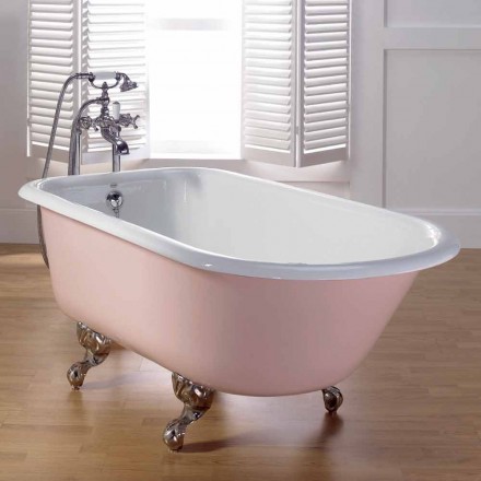 designer bath decorated with painted cast iron legs Sally Viadurini