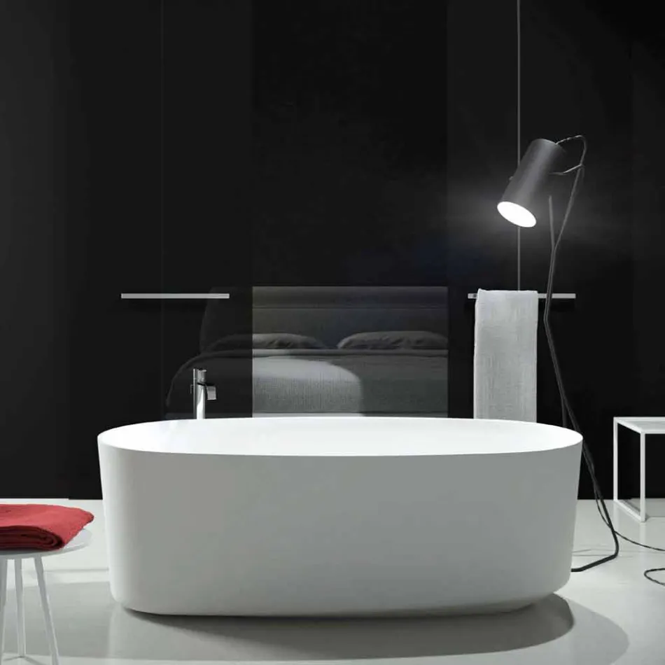 Freestanding monobloc design bathtub produced in Italy, Dongo Viadurini